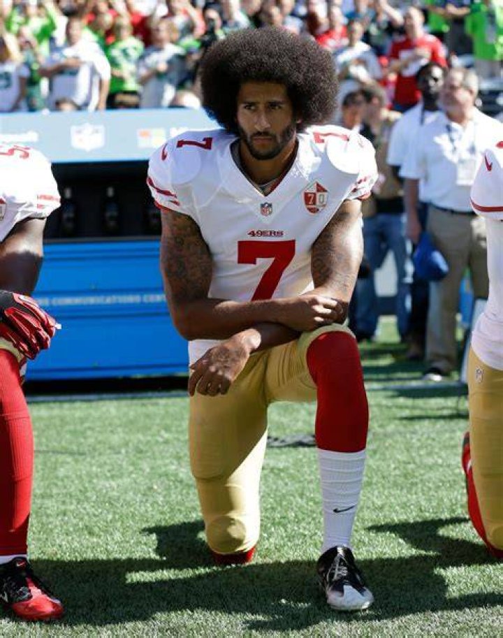 Colin Kaepernick's Mom Goes After Media Hack For Awful Column on 49ers' QB